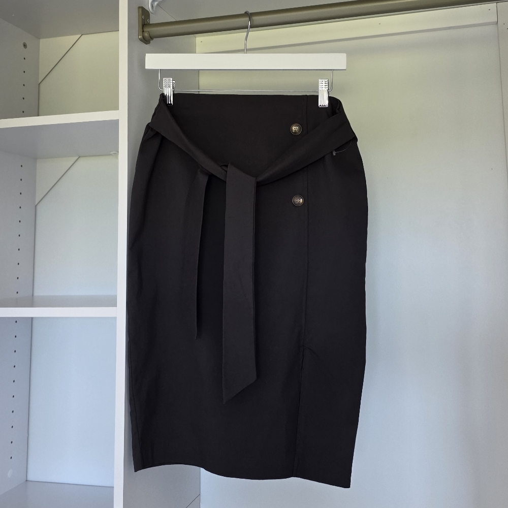 Chic Dark Brown/Grey Pencil Skirt with Button Detail